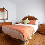 Galihost - Enorme Casa Con Piscina En *