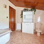 Vakantiehuis Galihost - Enorme Casa Con Piscina En Villanueva De Arosa