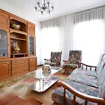 Vakantiehuis Galihost - Enorme Casa Con Piscina En Villanueva De Arosa