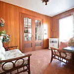 Galihost - Enorme Casa Con Piscina En Villanueva De Arosa