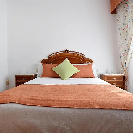 Galihost - Enorme Casa Con Piscina En וילאנואבה דה ארוסה