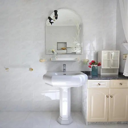 בית נופש Galihost - Enorme Casa Con Piscina En