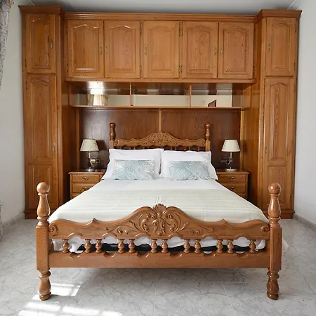 Galihost - Enorme Casa Con Piscina En * וילאנואבה דה ארוסה