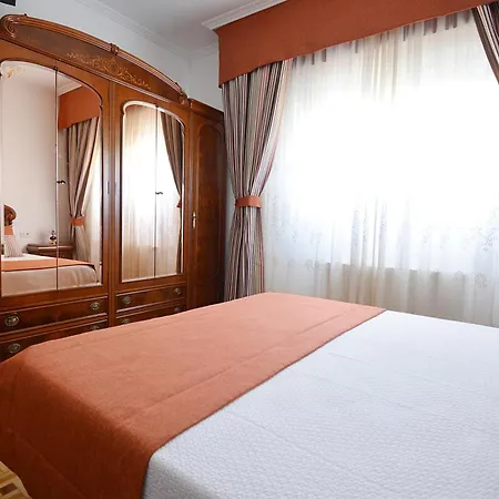 Galihost - Enorme Casa Con Piscina En Holiday home