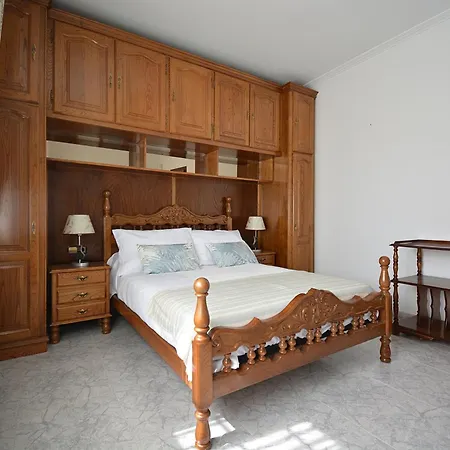 Galihost - Enorme Casa Con Piscina En בית נופש *