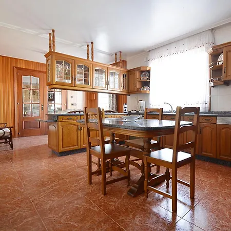Galihost - Enorme Casa Con Piscina En Holiday home