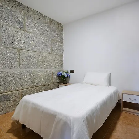 בית נופש Galihost - Enorme Casa Con Piscina En *